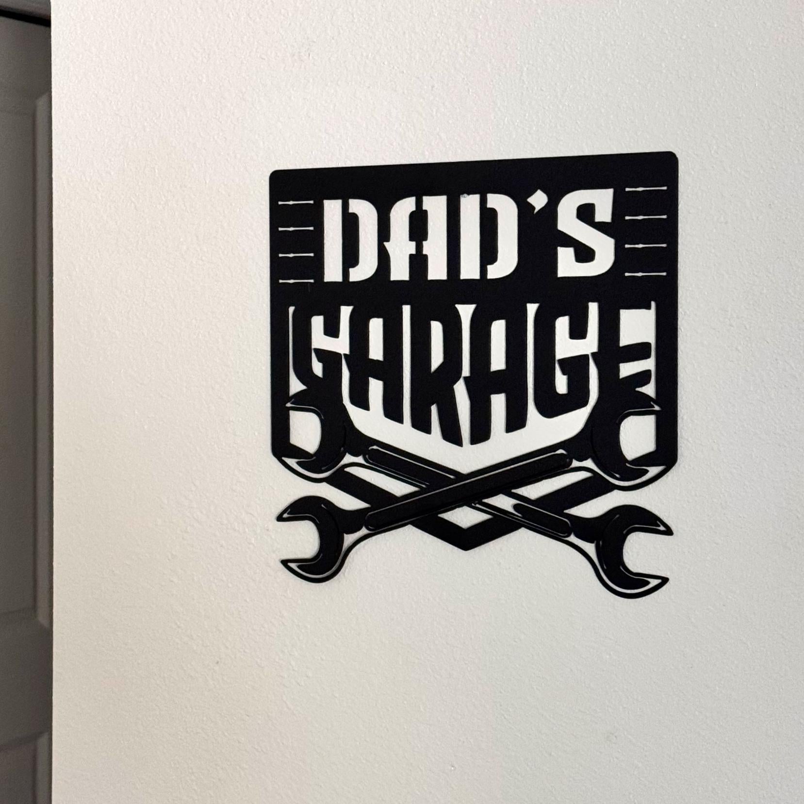 Dad’s Garage Metal Sign – Funny Mechanic Wall Art for Garage or Shop | Matte Black Steel Decor, Gift for Car Guys, Tool Lover | Father’s Day