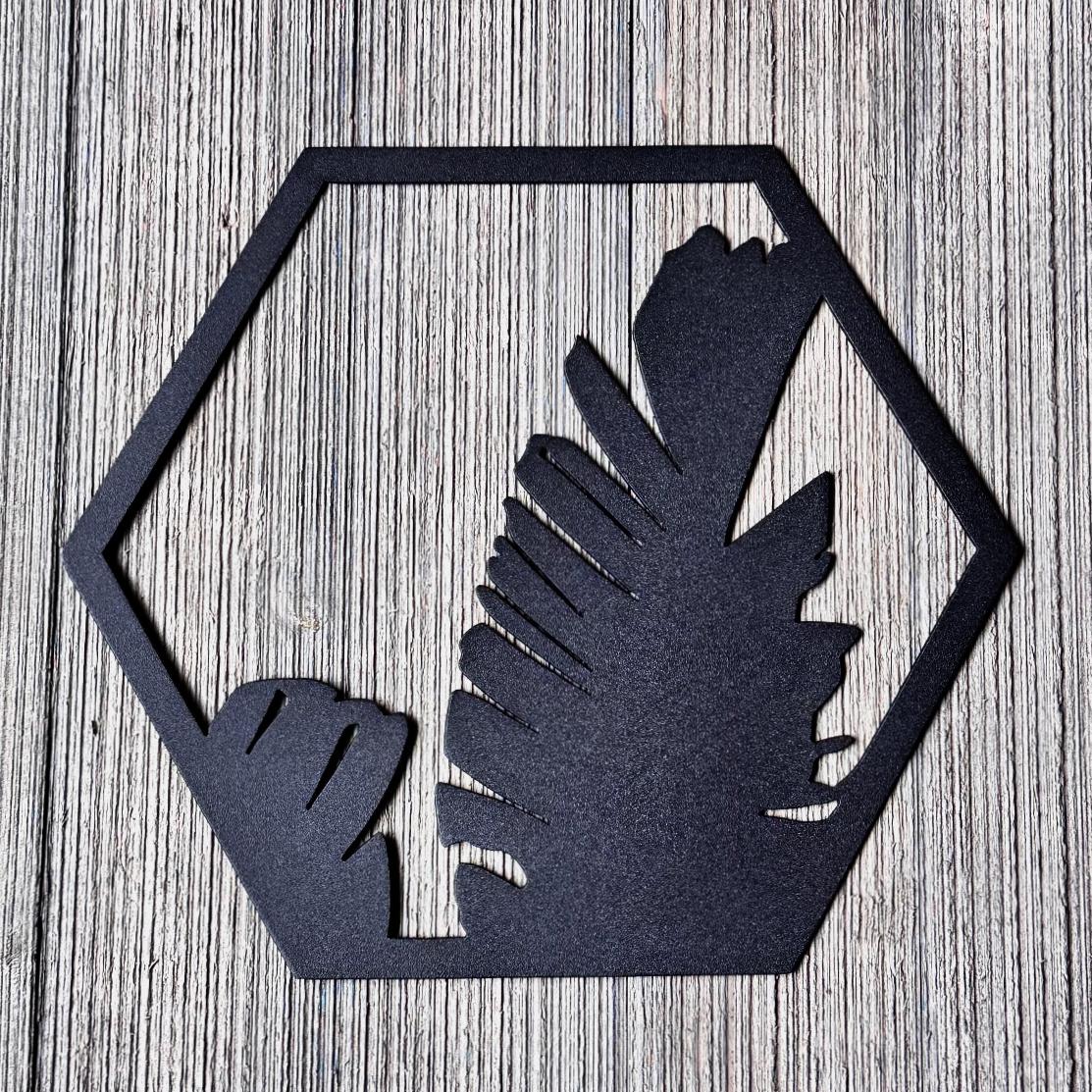 Tropical Leaf Metal Wall Art Set – Modern Botanical Decor | Hexagon Jungle Wall Panels, Matte Black Steel Wall Art for Living Room or Office
