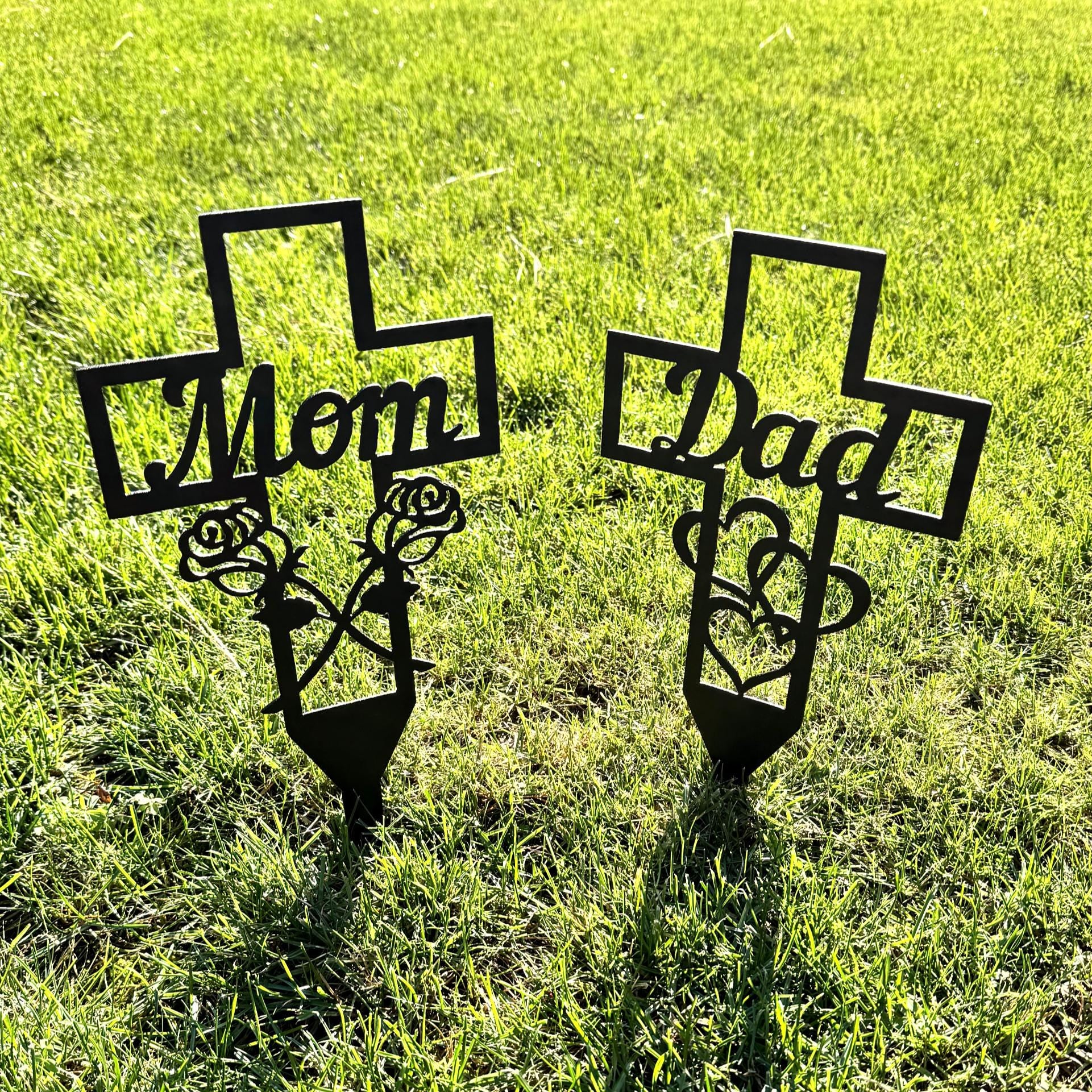 Mom Memorial Cross Metal Stake – Grave Marker or Garden Tribute | Outdoor Cemetery Decoration, Powder-Coated Steel Remembrance Gift